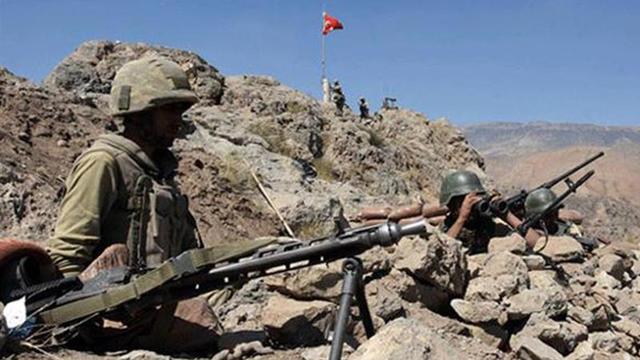 Mehmetçik Kars'ta PKK'ya nefes aldırmıyor!