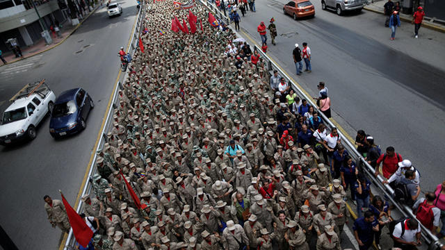Venezuella ABD'ye karşı ayaklandı!