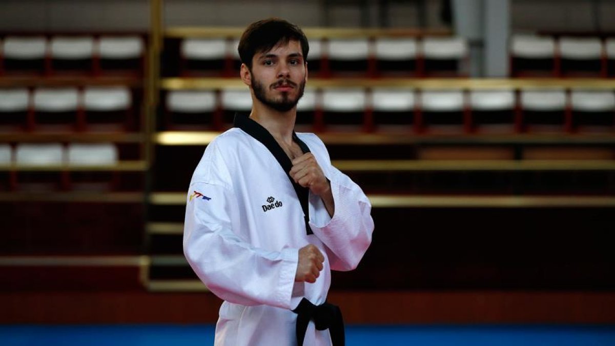19 Yaşındaki Ferhat Can Kavurat Avrupa Tekvando Şampiyonu