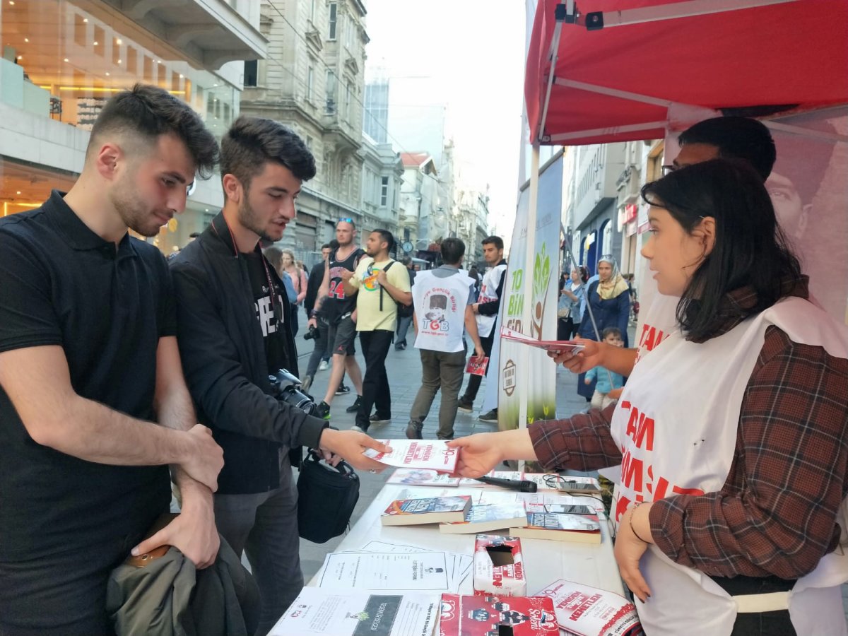 19 Mayıs Coşkusu İstanbul'un Her Yerinde-Beyoğlu