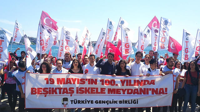 Gençlik 100 Yıl Sonra Yeniden Atatürk'te Birleşiyor