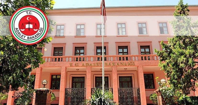 Bakanlık'ta grev var
