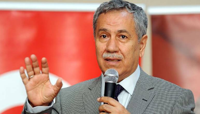 "Kadın herkesin içinde kahkaha atmayacak"