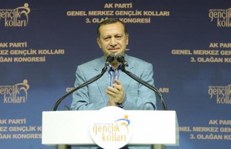 İstiklal Marşı'nı bilmiyor