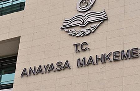 Aileler AYM önüne çıkarma yapıyor