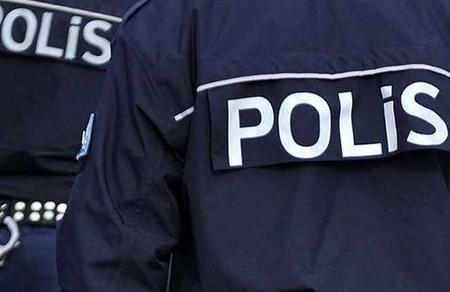 Sekiz polis gözaltında
