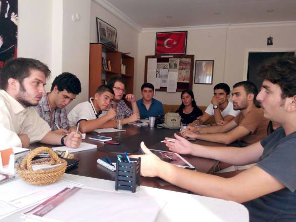 "Bilimin kılavuzluğunda çözmeye hazırız"