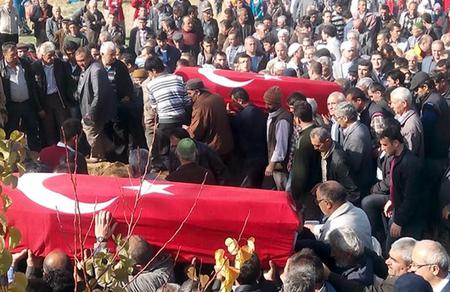 Madencilerimiz toprağa verildi