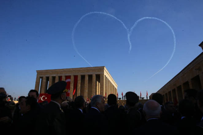 Türk Yıldızları Ankara semâlarında