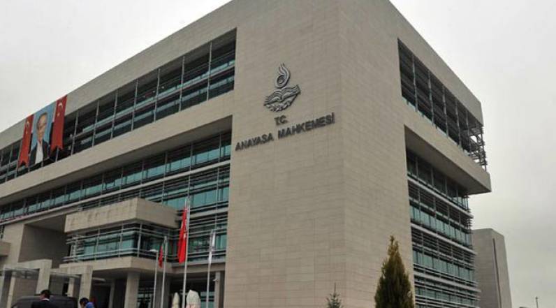 AYM'den "Anayasa'ya aykırı" kararı
