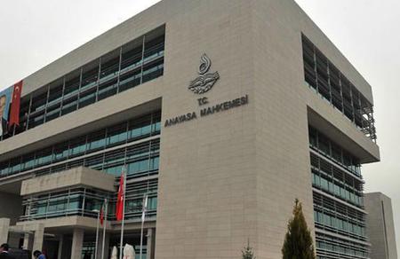 AYM'den "Anayasa'ya aykırı" kararı