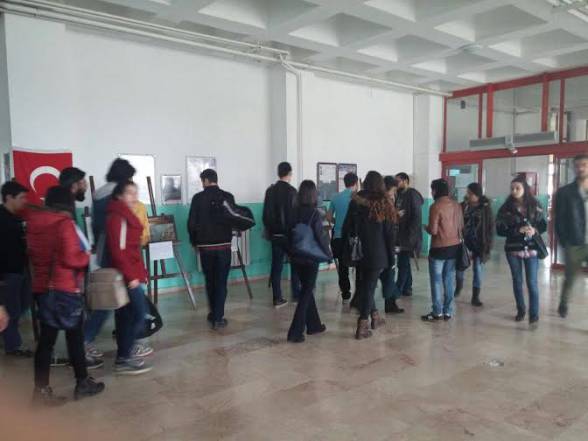 Dumlupınar Üniversitesinde 'Dönmeyi Düşünmediler' Sergisi