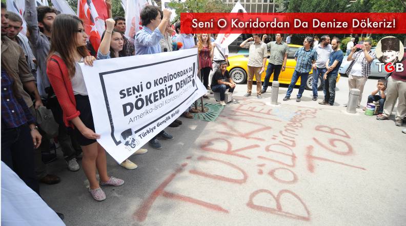 Seni O Koridordan Da Denize Dökeriz!