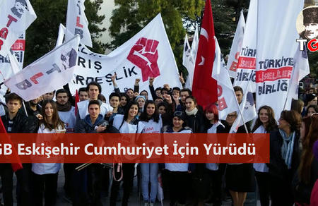 TGB Eskişehir Cumhuriyet İçin Yürüdü