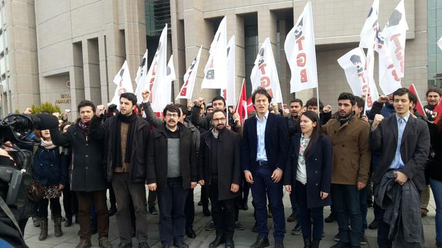 &Ccedil;uval Davamız 6 Mayıs'a Ertelendi