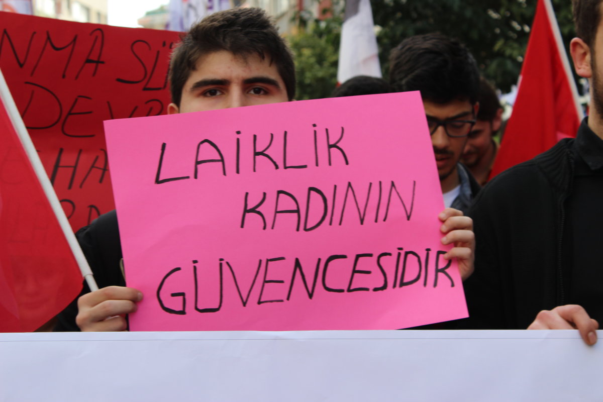Kadına Şiddet ve Çürüyen İnsanlık