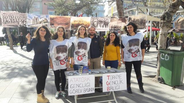 TGB Uşak İl &Ouml;rg&uuml;t&uuml;m&uuml;z, &Ccedil;anakkale Kahramanlarımızı Andı
