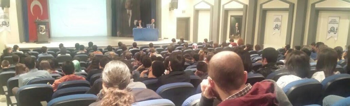 9Eylül Üniversitesi CDT,'Yakın Dönem Türkiye Ekonomisi'Konferansı Gerçekleştirdi