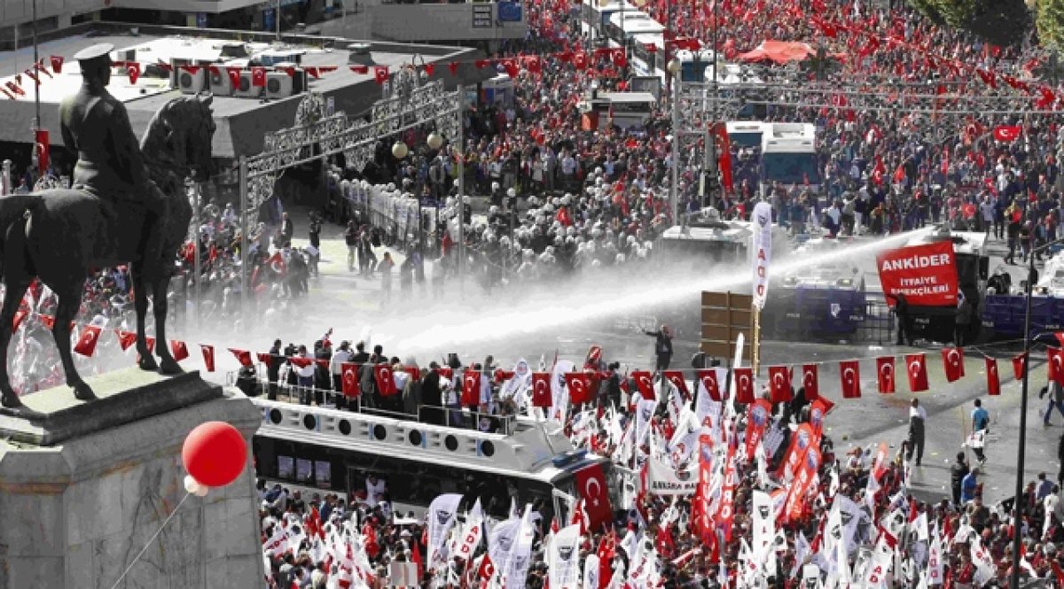 Yarın Bir Garip Dava Var Ankara'da