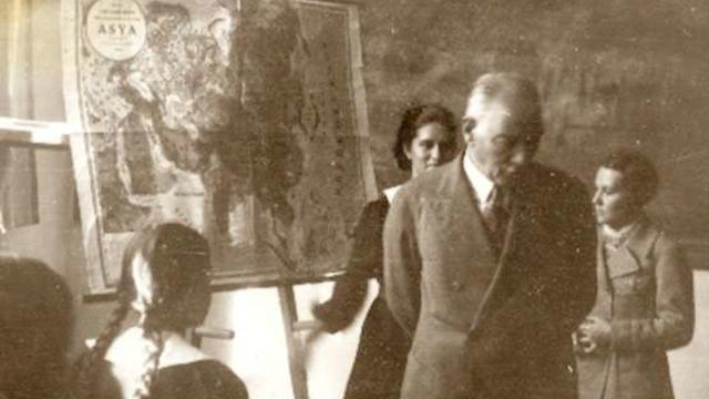 Geleceğin Eğitimcileri Atat&uuml;rks&uuml;z Ders Kitaplarına İzin Vermeyecek!