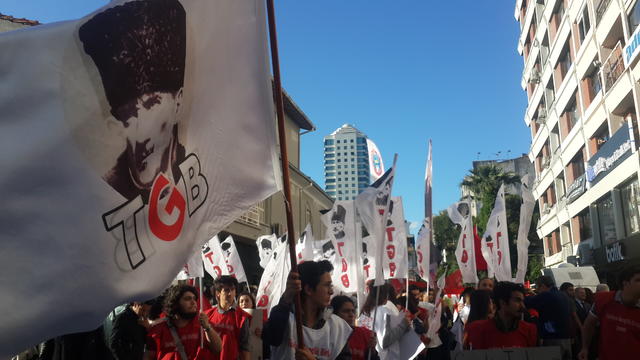 İzmir,TGB &Ouml;nderliğinde Laiklik İ&ccedil;in Ayağa Kalktı!