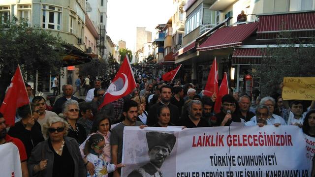 Aydın: "Laiklik D&uuml;şmanı Meclis Başkanı"