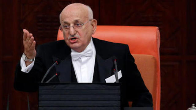 Skolastik Bir Kahraman