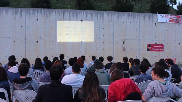 Sakarya Üniversitesi ADT'den 'Atatürk ve Gençlik' Sergisi!