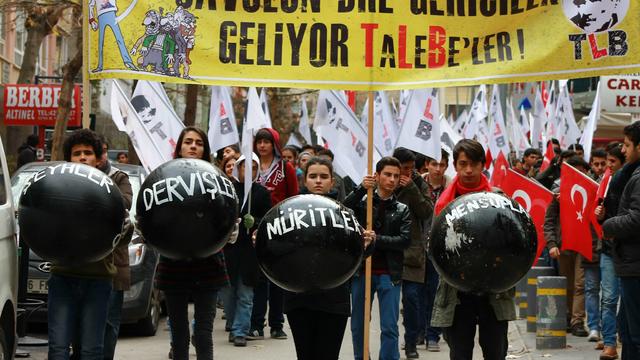 365 LİSEDEN ORTAK BİLDİRİ: GERİCİLİĞE GE&Ccedil;İT VERMEYECEĞİZ