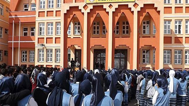 İmam Hatipler Boş Kaldı