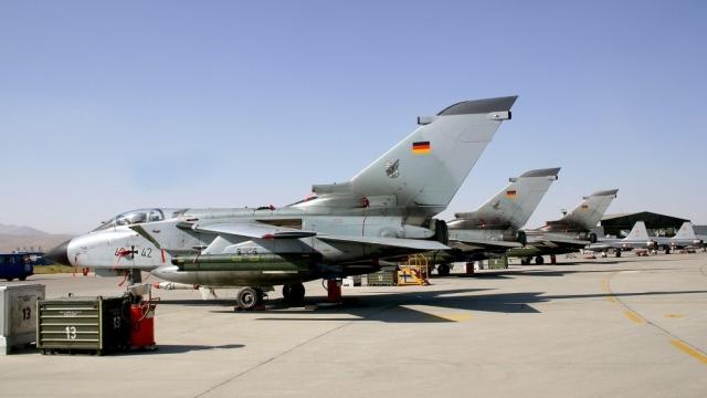 Alman Milletvekili İncirlik Üssü'ne Alınmadı!