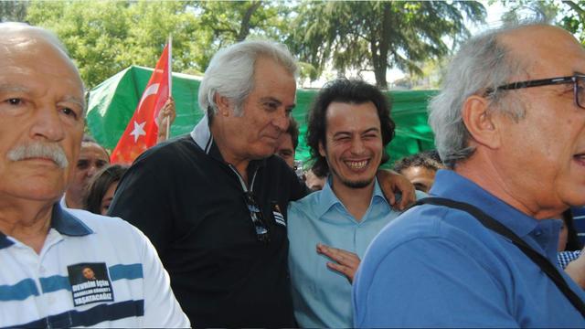 Yüreklere Akan Nehir, Nehirlere Akan Yürek