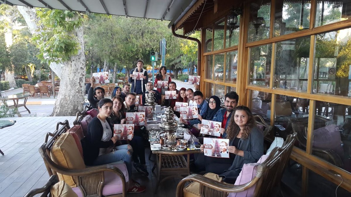 Konya İl &Ouml;rg&uuml;t&uuml;m&uuml;z Yeni D&ouml;nem İ&ccedil;in Kolları Sıvadı