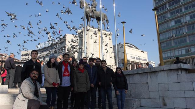 İstanbul Tıp Fakültesi ADK Ata'mızı Ziyaret Etti