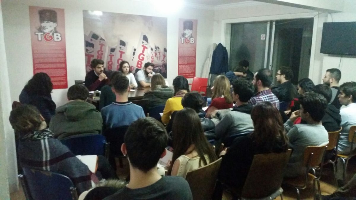 TGB İzmir, Siyasi G&uuml;ndem Tartışmasını Ger&ccedil;ekleştirdi 