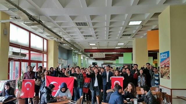 Muğla Sıtkı Koçman Üniversitesi Öğrencileri Şehitlerimiz İçin Ayakta!