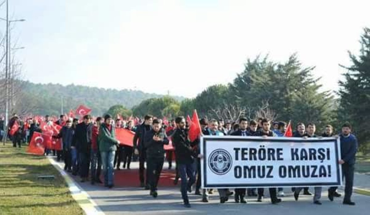 Balıkesir'de Teröre Lanet Yürüyüşü!