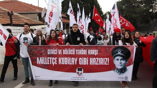 Vatansever 'Kubilaylar' Menemen'de Şehitlerimizi Andı