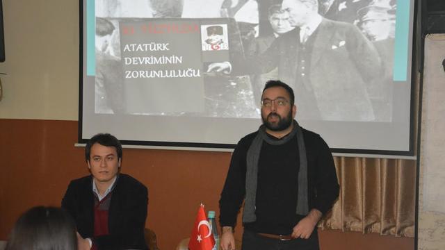 &Ccedil;ağdaş Cengiz Duisburglu T&uuml;rkler İle Bir Araya Geldi