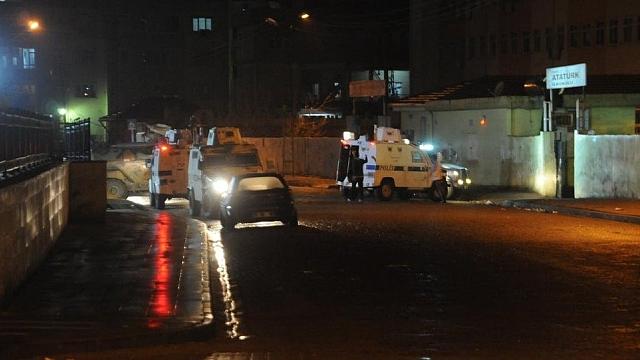 Roketli saldırıda öğrenciler hedef alındı!
