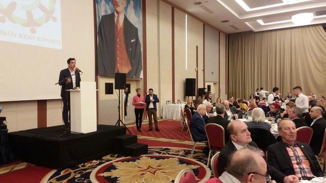 'Bu salonda birleşenler daha g&uuml;&ccedil;l&uuml;!"