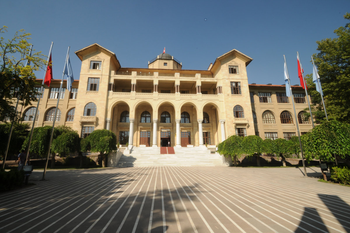Gazi Üniversitesi bölünemez!