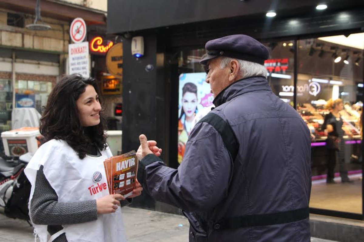 İzmir, 'Vatan Senden HAYIR Bekler' diyor!