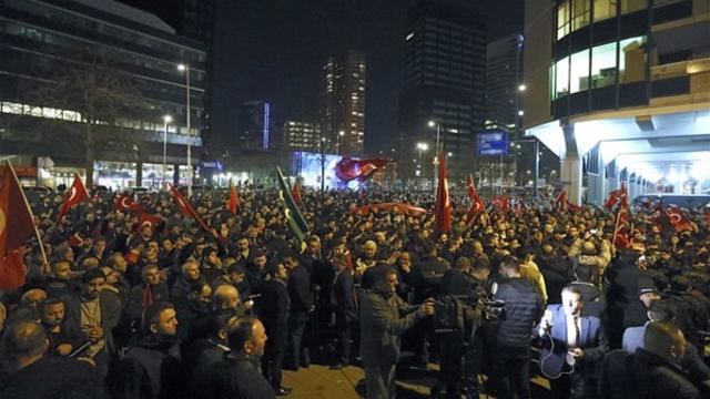 EVET'in umudu Avrupa'yla kriz!