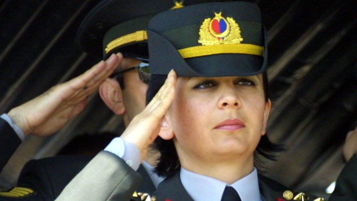 İlk kadın jandarma komutanın ismi o parka verildi!