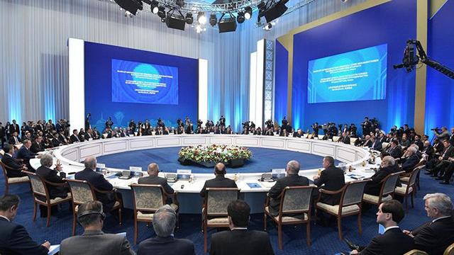 Jirinovski: Türkiye ŞİÖ’ye bir an önce üye yapılmalı