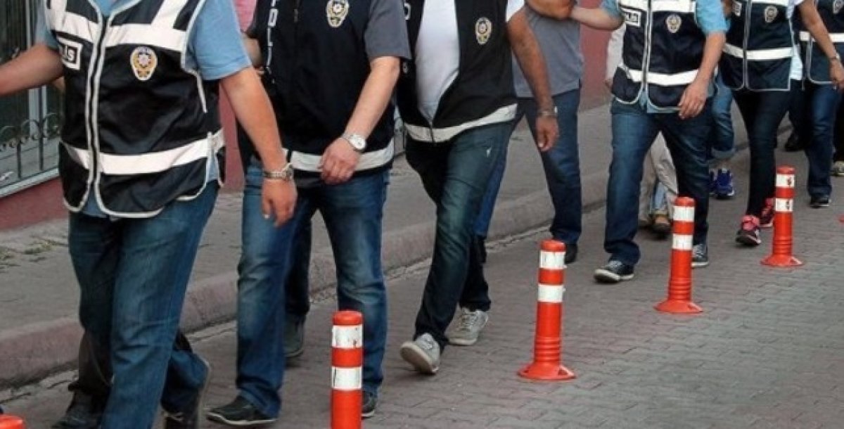 Türkiye geneli operasyonda 30 FETÖ'cüye gözaltı
