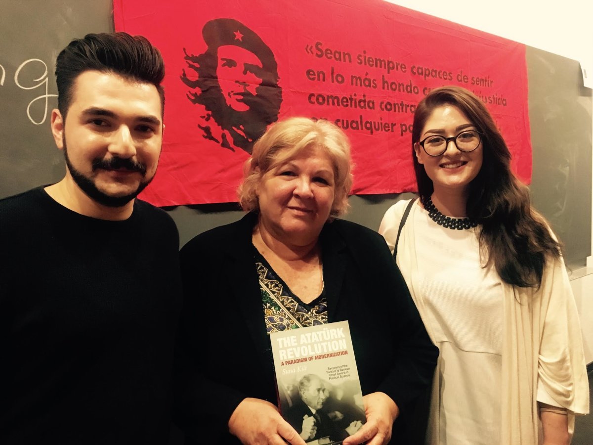 TGB Köln Che'nin kızı Aleida Guevara ile buluştu