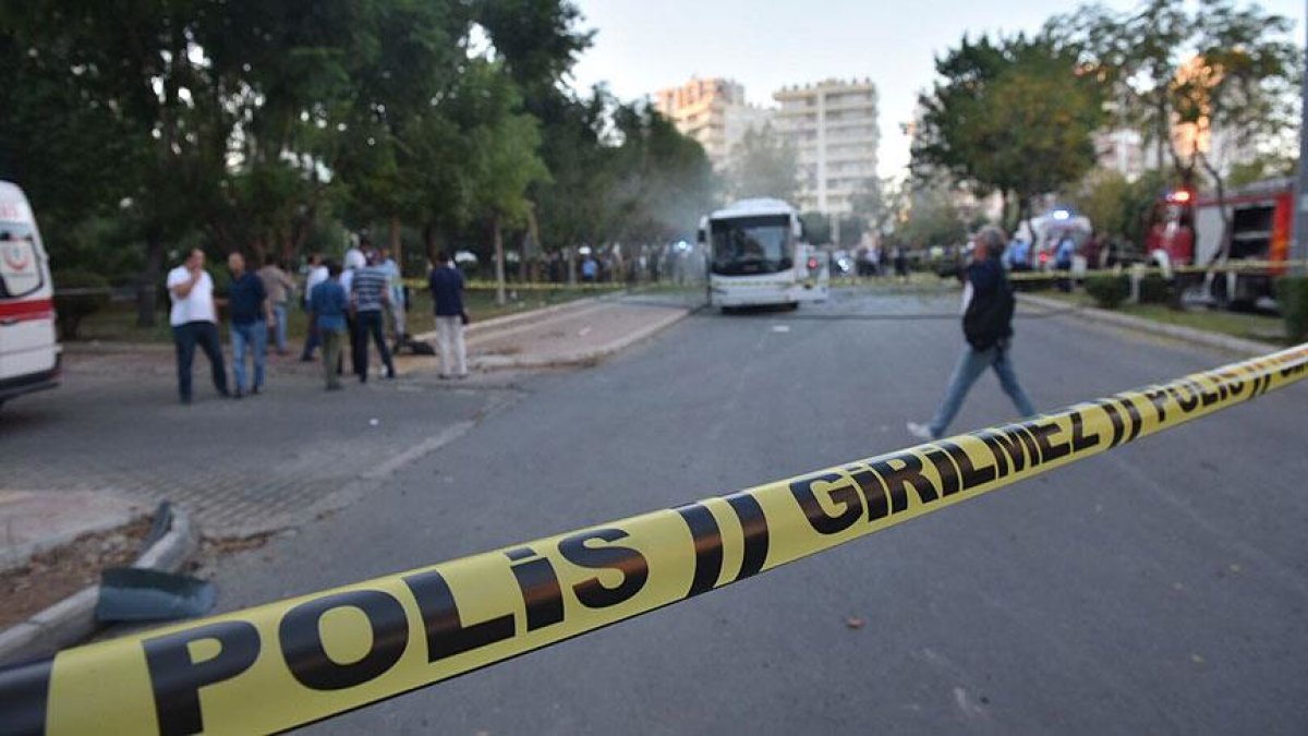 Mersin'de polise hain saldırı!