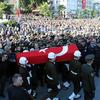Şehit cenazelerini on binler uğurladı